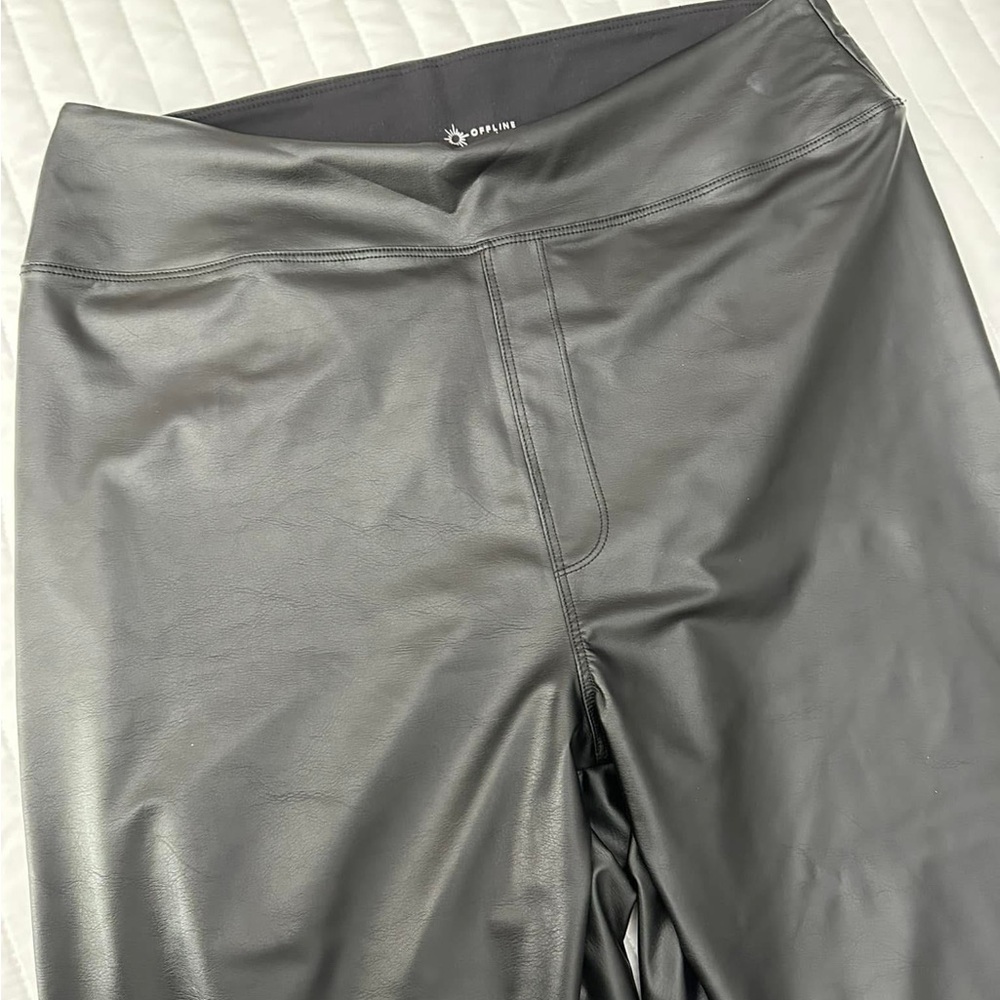 Aerie Offline faux leather leggings
